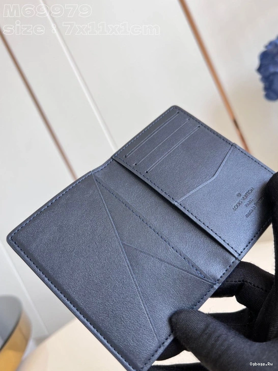 VUITTON cm Organizer-7.5*11.1*1 Pocket LOUIS 0213